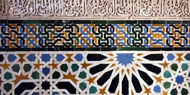 Alhambra Guided Tours from Málaga and Costa del Sol